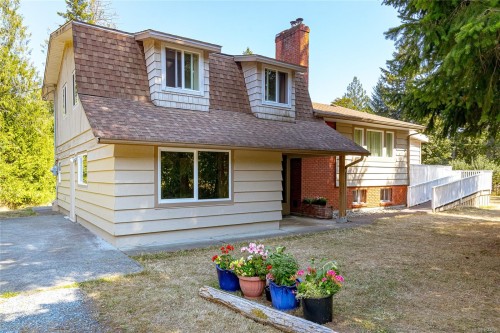 2789 Vanappelen Rd, Nanaimo, BC 