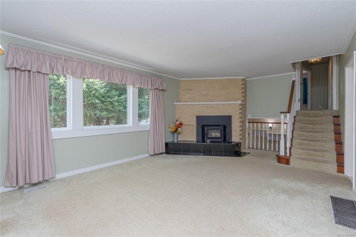 2789 Vanappelen Rd, Nanaimo, BC 