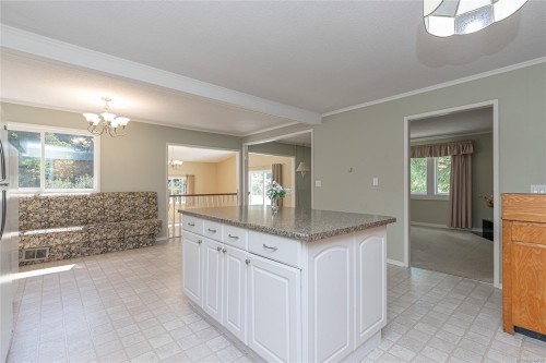 2789 Vanappelen Rd, Nanaimo, BC 