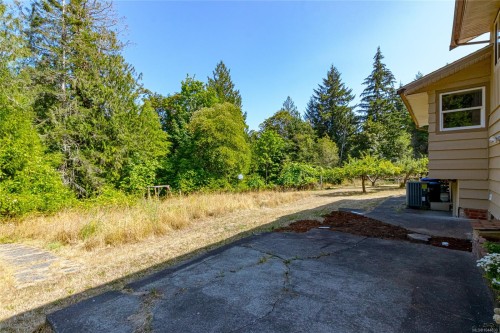2789 Vanappelen Rd, Nanaimo, BC 