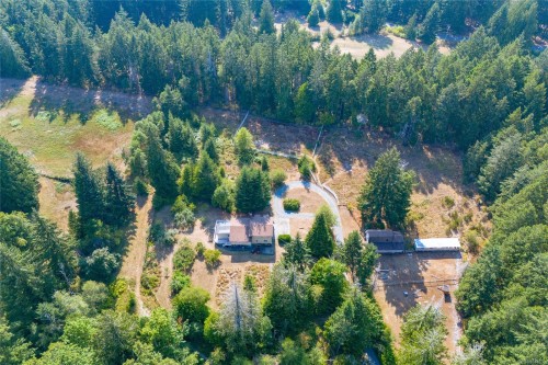 2789 Vanappelen Rd, Nanaimo, BC 