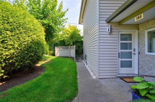 #105-1537 Noel Ave, Comox, BC 