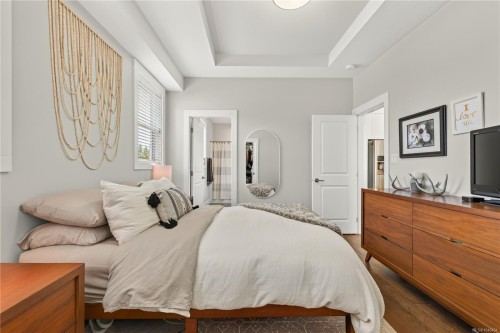 5797 Linyard Rd, Nanaimo, BC - Indoor Photo Showing Bedroom