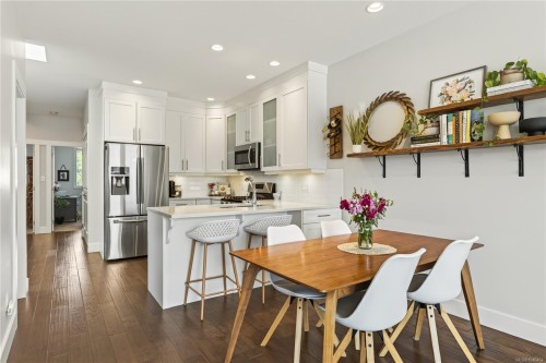 5797 Linyard Rd, Nanaimo, BC - Indoor