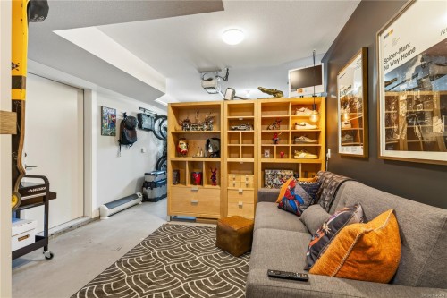 5797 Linyard Rd, Nanaimo, BC - Indoor