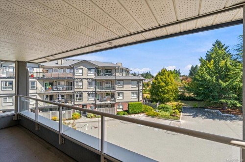 #307-6738 Dickinson Rd, Nanaimo, BC - Outdoor