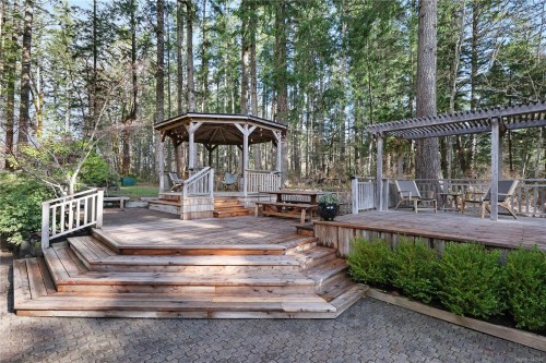 2138 Left Rd, Courtenay, BC 