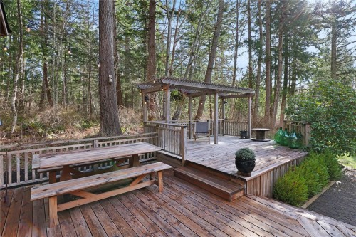 2138 Left Rd, Courtenay, BC 