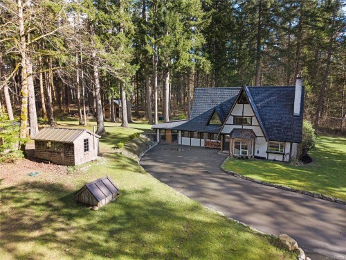 2138 Left Rd, Courtenay, BC 