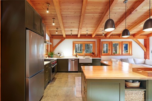 2138 Left Rd, Courtenay, BC 