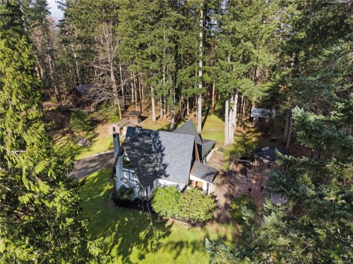 2138 Left Rd, Courtenay, BC 
