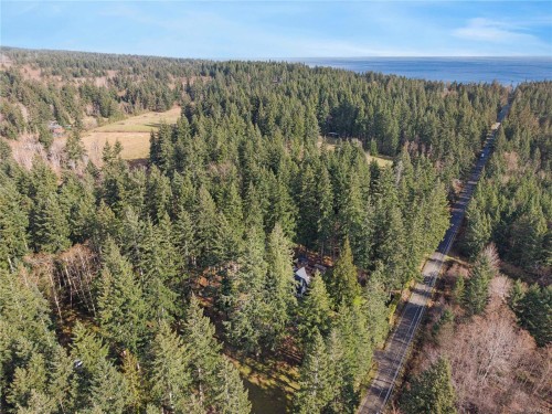 2138 Left Rd, Courtenay, BC 