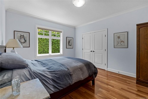 983 Bluffs Dr, Qualicum Beach, BC 