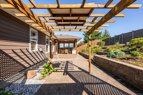 165 Strathcona Way, Campbell River, BC 