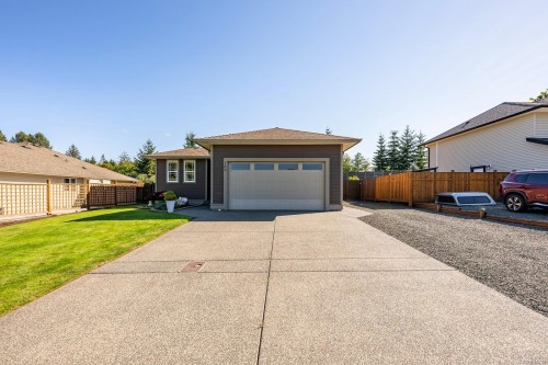 165 Strathcona Way, Campbell River, BC 