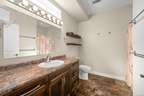 165 Strathcona Way, Campbell River, BC 
