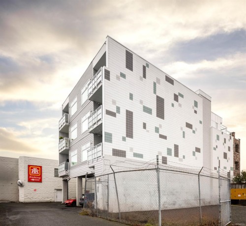 #303-2348 Beacon Ave, Sidney, BC - Outdoor