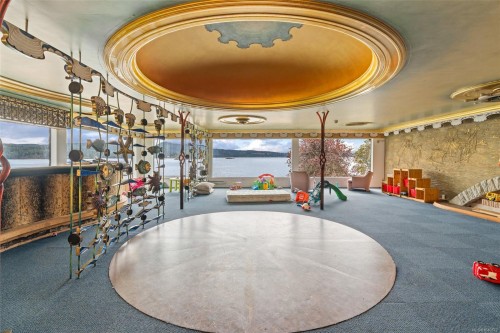 1424 Gillespie Rd, Sooke, BC 