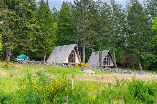 1424 Gillespie Rd, Sooke, BC 