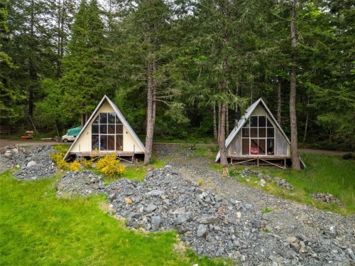 1424 Gillespie Rd, Sooke, BC 