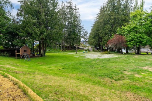 1424 Gillespie Rd, Sooke, BC 