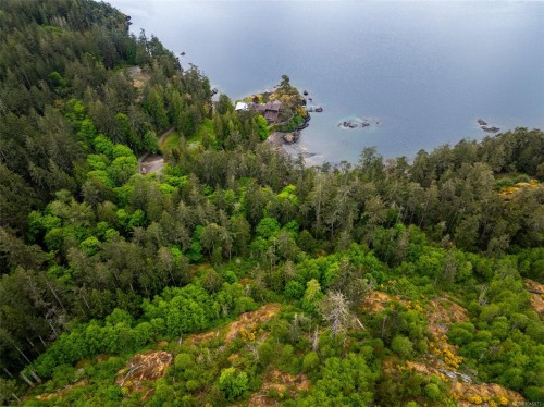 1424 Gillespie Rd, Sooke, BC 