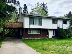 4081 Carey Pl Royston, BC V0R 2V0