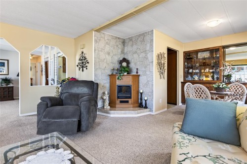 #21-1240 Wilkinson Rd, Comox, BC 