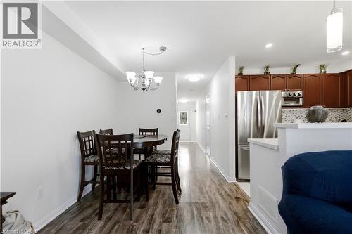 4322 Fairview Street, Burlington, ON - Indoor