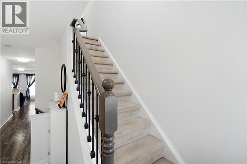 4322 Fairview Street, Burlington, ON - Indoor Photo Showing Other Room