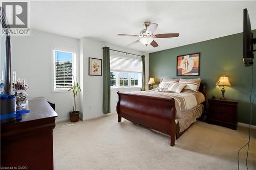 4322 Fairview Street, Burlington, ON - Indoor Photo Showing Bedroom