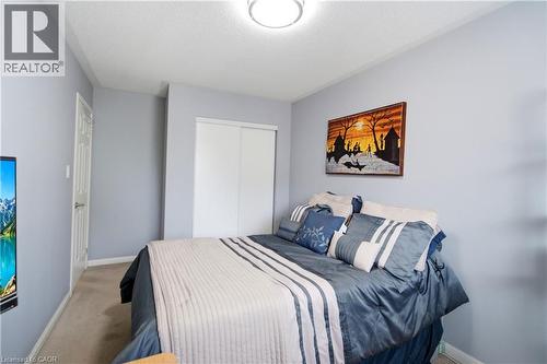 4322 Fairview Street, Burlington, ON - Indoor Photo Showing Bedroom