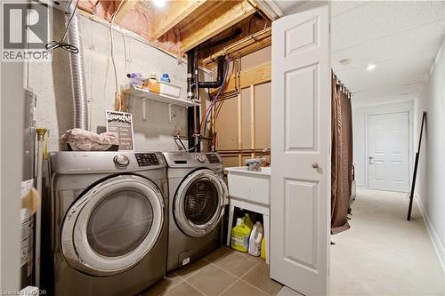 4322 Fairview Street, Burlington, ON - Indoor Photo Showing Laundry Room