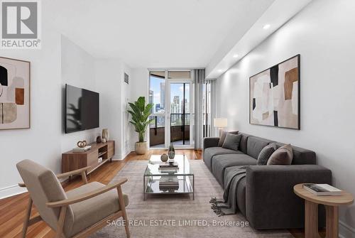 1214 - 78 Harrison Garden Boulevard, Toronto, ON - Indoor Photo Showing Living Room