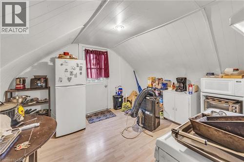1367 Cannon Street E, Hamilton, ON - Indoor