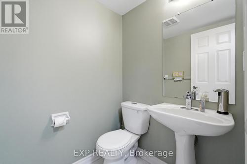 4322 Fairview Street, Burlington, ON - Indoor Photo Showing Bathroom