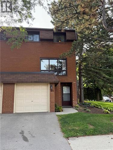 444 STONE CHURCH Road W Unit# R5  Hamilton, ON L9B 1R1
