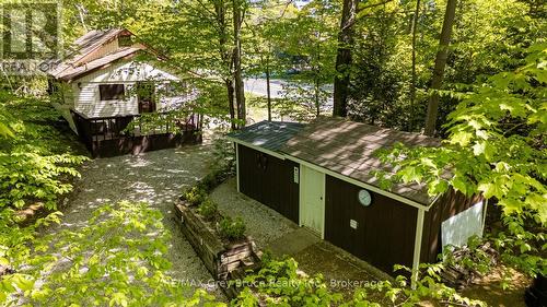 112 SYMON AVENUE  South Bruce Peninsula, ON N0H 2T0