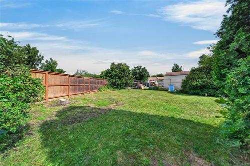 35 Brownell Bay, Winnipeg, MB - Outdoor