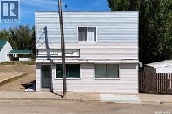 105 Main STREET  Dinsmore, SK S0L 1T0
