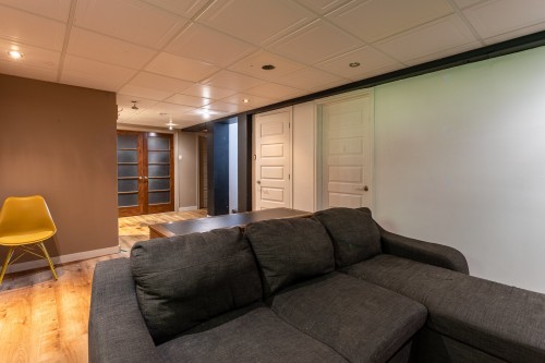 Salle familiale - 490 Ch. Des Genévriers, Shawinigan, QC - Indoor