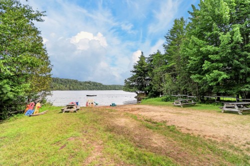 Accès au plan d'eau - 23 Ch. De Maple Wood, Harrington, QC - Outdoor With Body Of Water With View