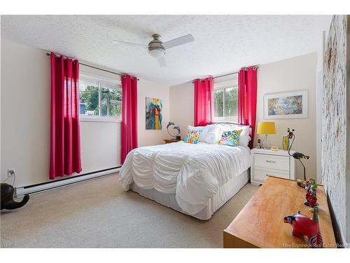32 Tulip St, Fredericton, NB 
