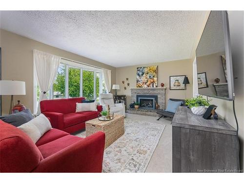 32 Tulip St, Fredericton, NB 
