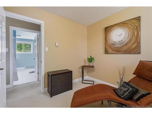 32 Tulip St, Fredericton, NB - Indoor