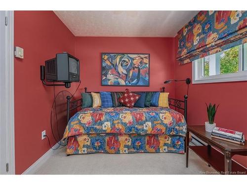 32 Tulip St, Fredericton, NB - Indoor Photo Showing Bedroom
