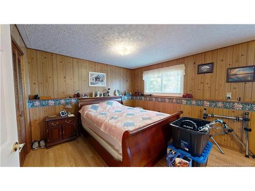 32 Tulip St, Fredericton, NB - Indoor Photo Showing Bedroom