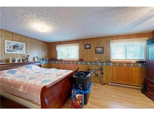 32 Tulip St, Fredericton, NB - Indoor Photo Showing Bedroom
