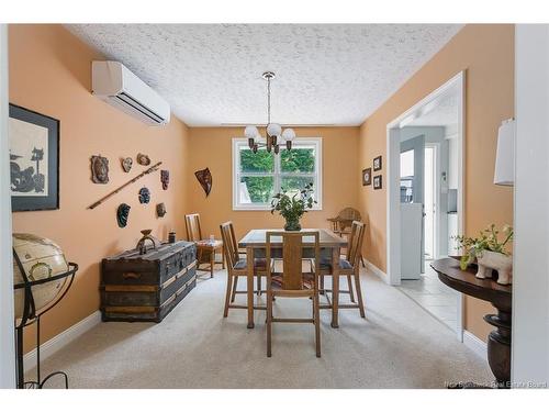 32 Tulip St, Fredericton, NB - Indoor Photo Showing Dining Room