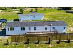 423 Route 105  Maugerville, NB E3A 8N3